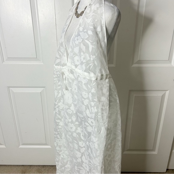 MILLY White Dominique Burnout Floral Cover-up Maxi Dress (Size M/L) - Picture 5 of 13